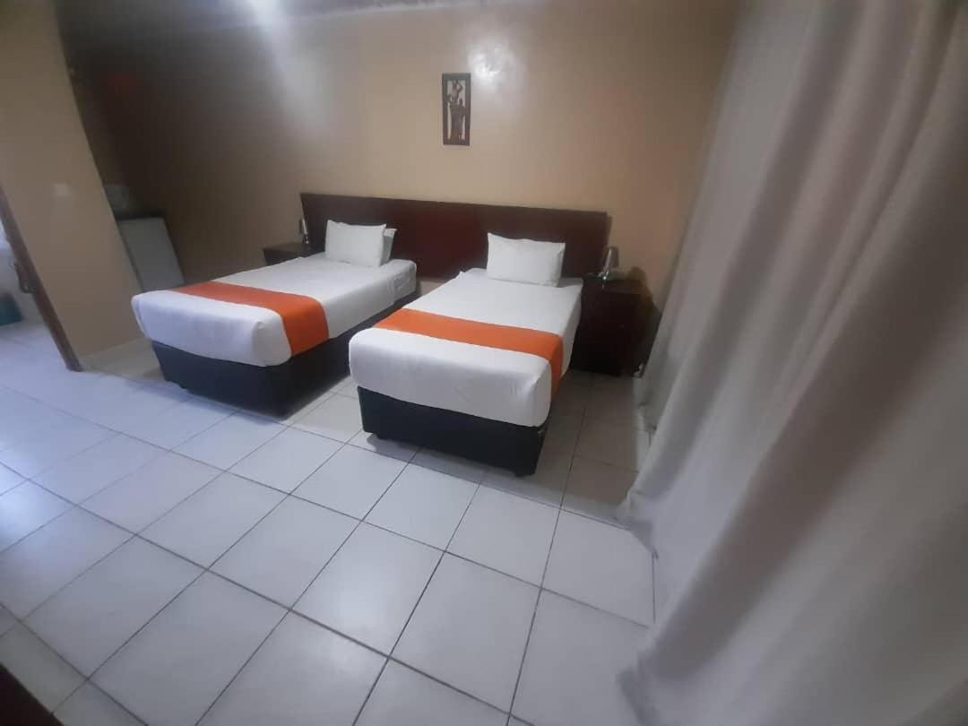 Nkanga Hotel Kasane Eksteriør billede